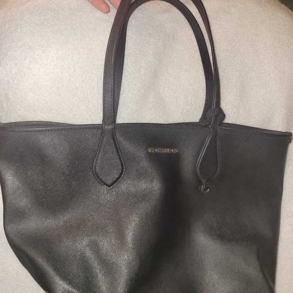 Minimalist Michael Kors Eva Coated Tote Handbag - Picture 11 of 14